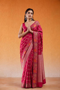 Sunehri Kanchan Banarasi Silk Saree With Silver Zari Weave — view 1